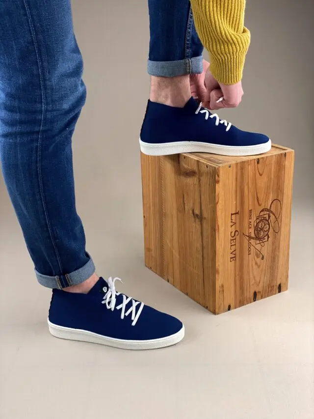 Baskets fabriqués à partir de bouteilles en plastique recyclées