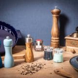 Salières et poivriers
