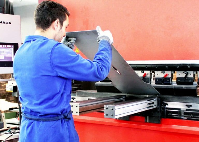 Zhed mobilier atelier de fabrication