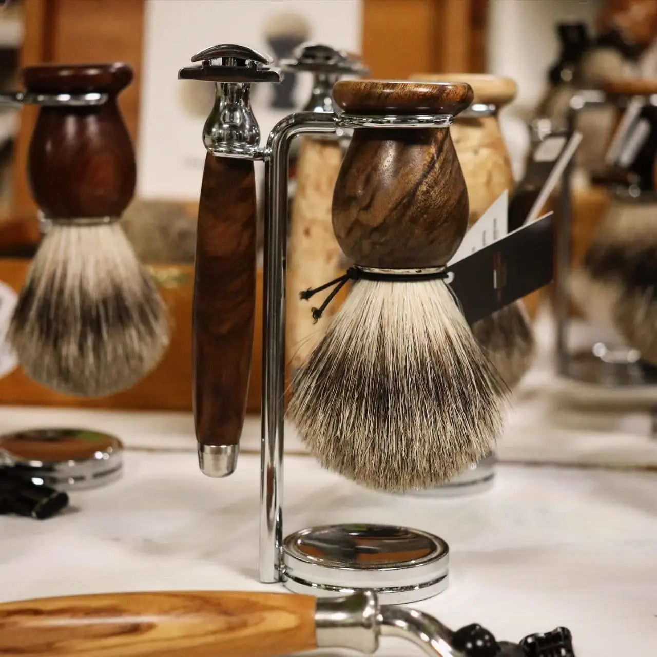 Gentleman barbier rasoir et blaireau