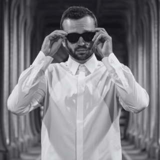 Maîtriser Votre Monde.