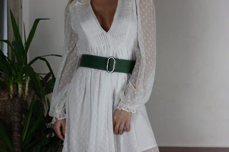 Le cuir est dans le pre ceinture large lima