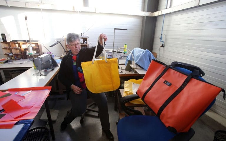 Esquif-photo-atelier-charente-libre
