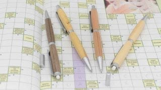 Stylos d'exception, fabriqués à la main par des artisans français Stylos d'exception, fabriqués à la main par des artisans français
