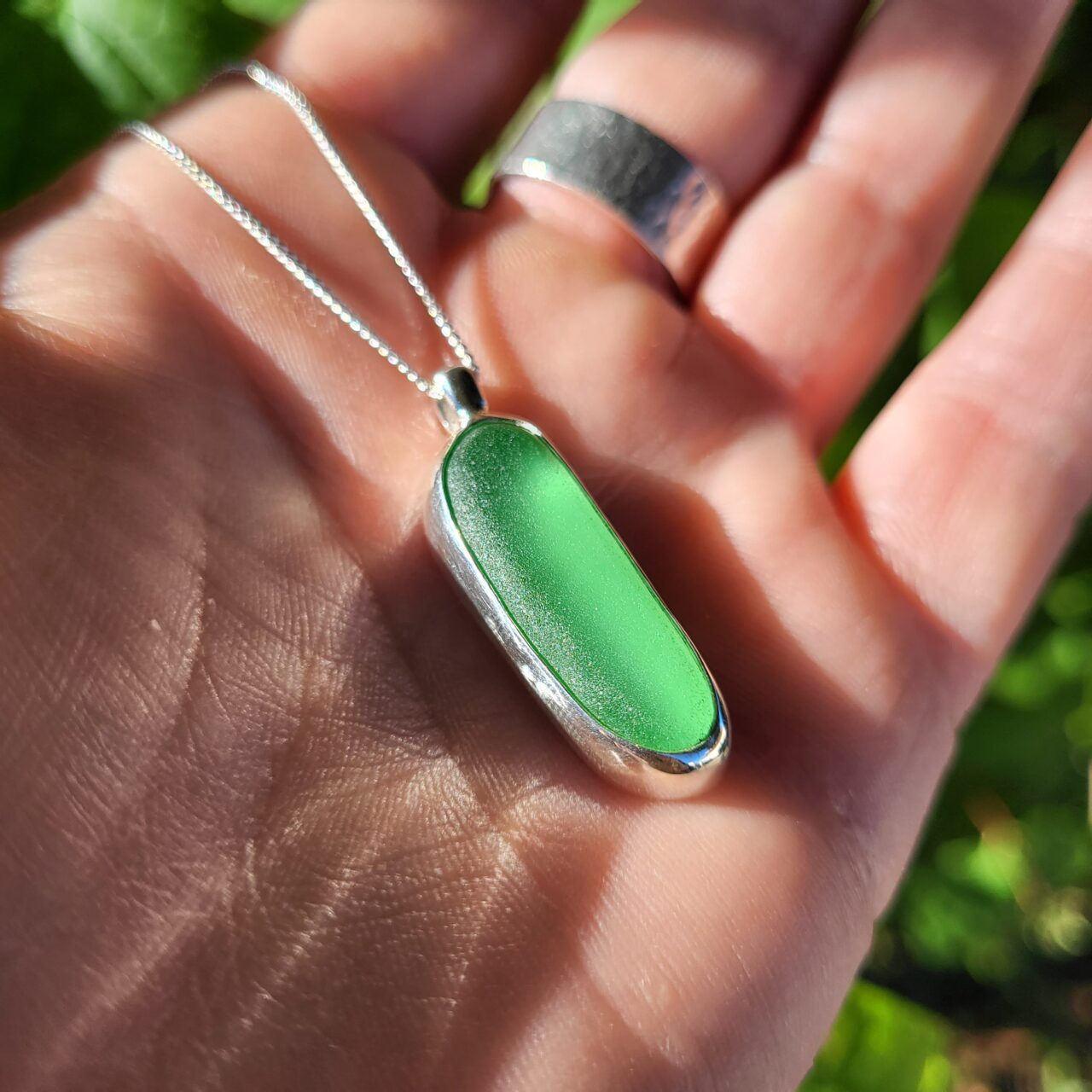Le cerf argente collier verre poli Le cerf argenté - collier en verre poli