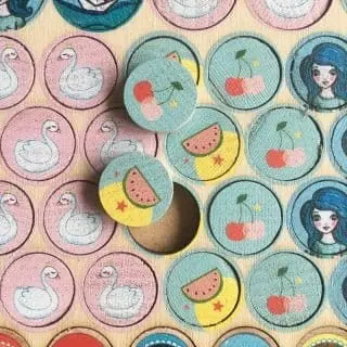 Les-cahiers-de-constance-les-pins-bois