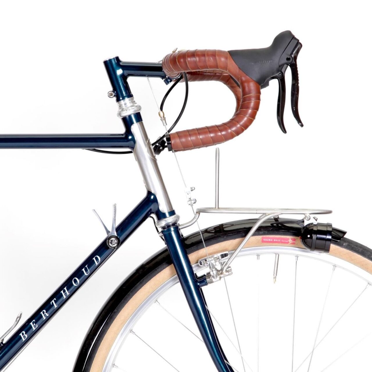 Berthoud-cycles-guidon