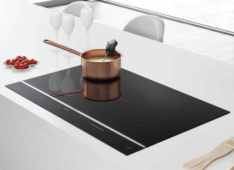 La table induction De Dietrich avec la sonde température intégrée