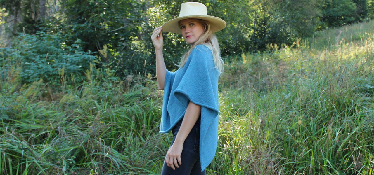 poncho bleu doux poncho bleu doux