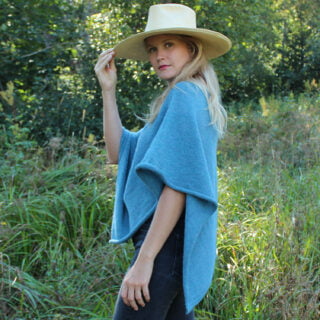 poncho bleu doux poncho bleu doux