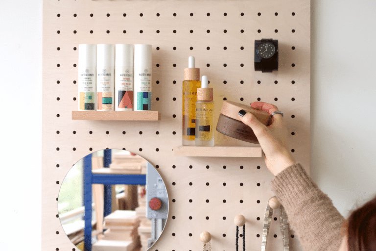 Quark-pegboard-produit-de-soin