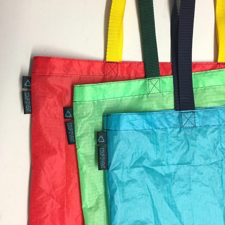 Les sacs surcyclés en toiles de Kitesurf