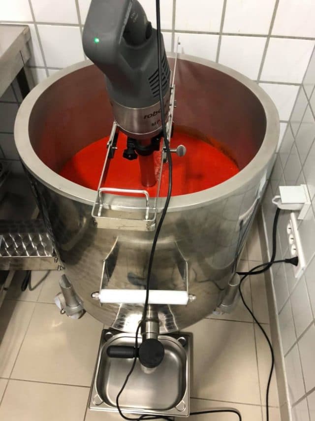 Laboratoire de production des piments Hellicious