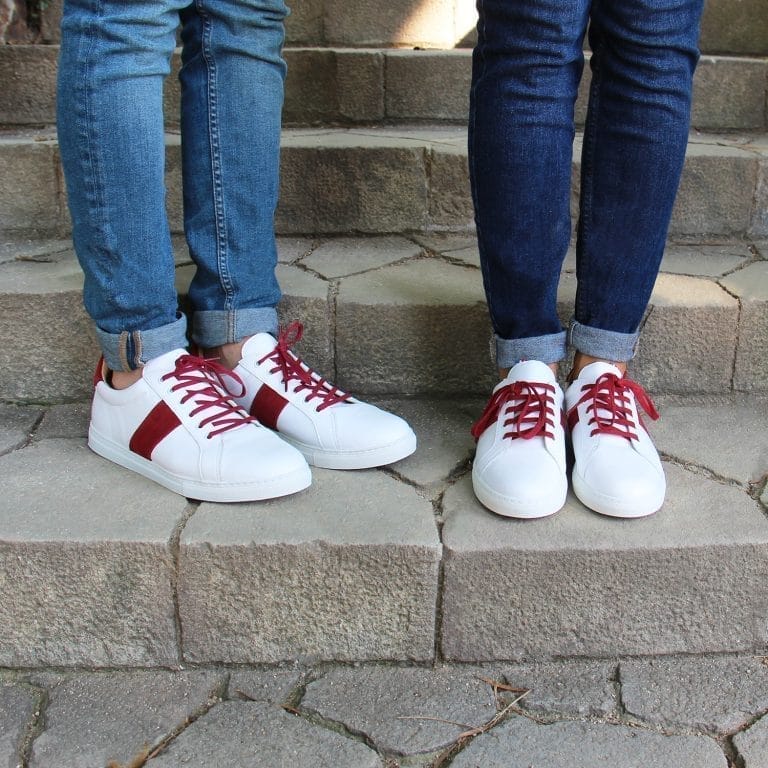 Les baskets rouges en velours Jules et Jenn