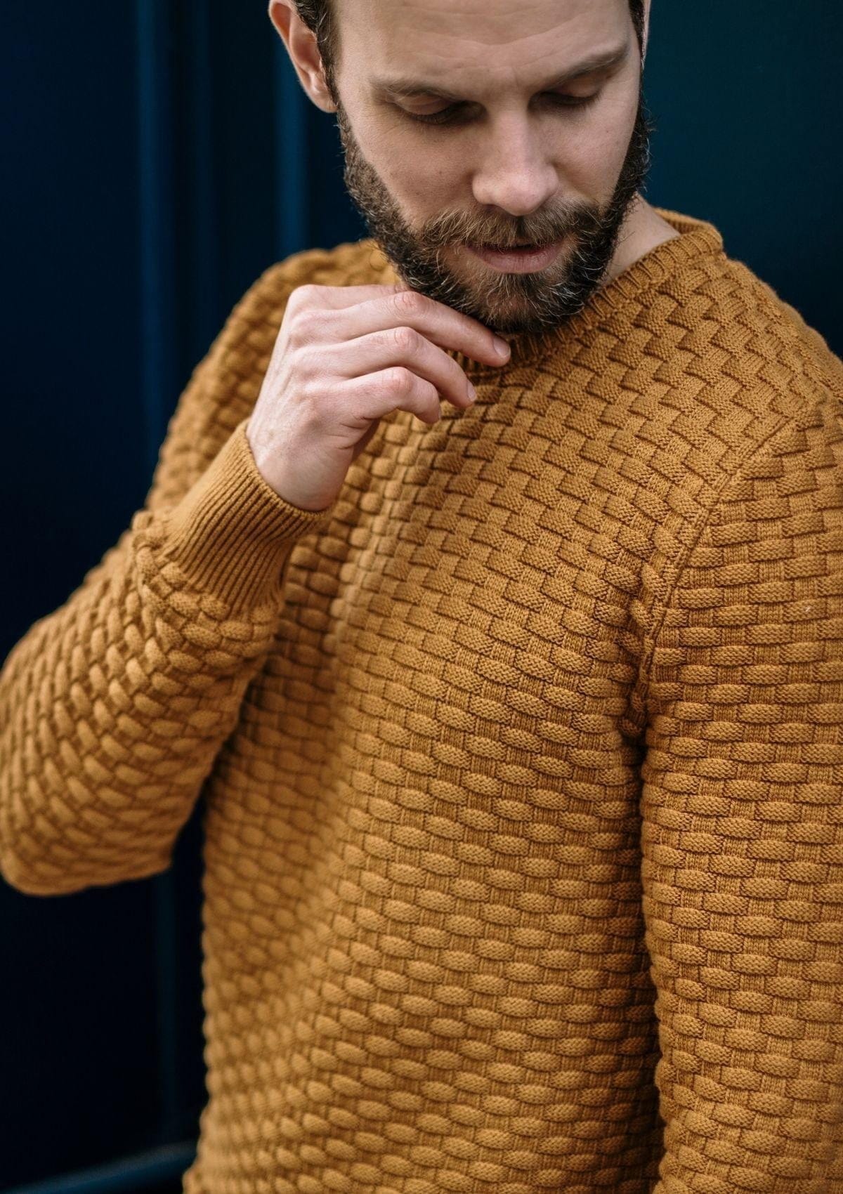Montlimart pull damier moutarde Le pull damier moutarde Montlimart