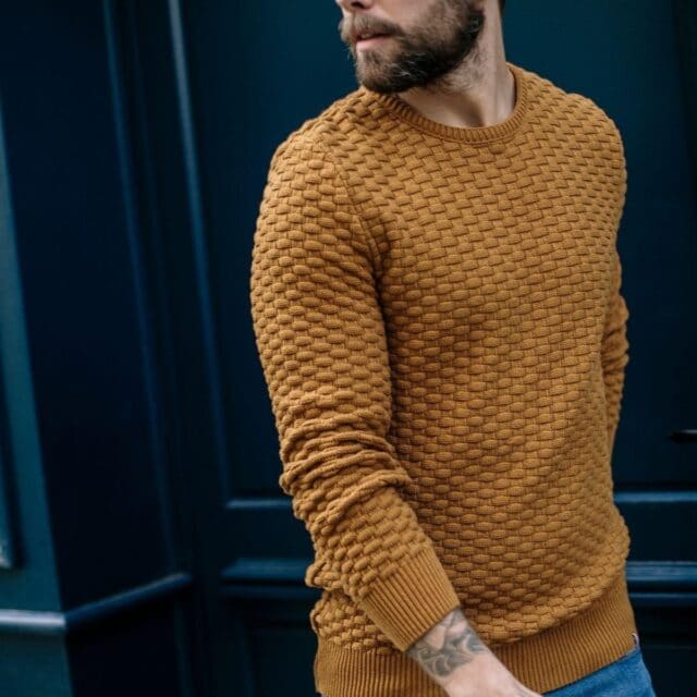 Le pull damier moutarde Montlimart