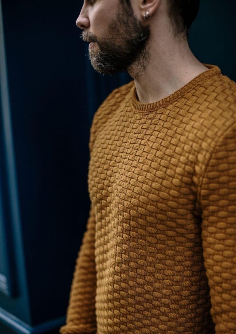 Le pull damier moutarde Montlimart