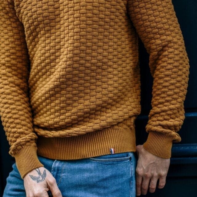 Le pull damier moutarde Montlimart