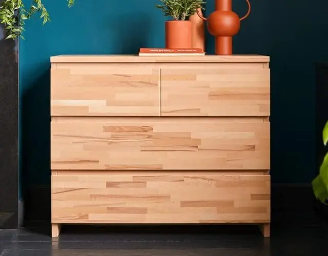 Kipli - Commode en bois massif