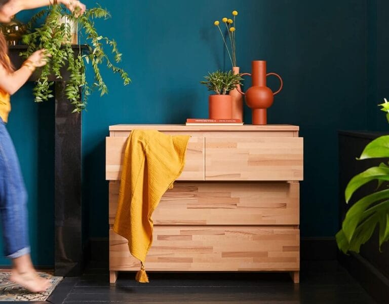 Kipli - Commode en bois massif