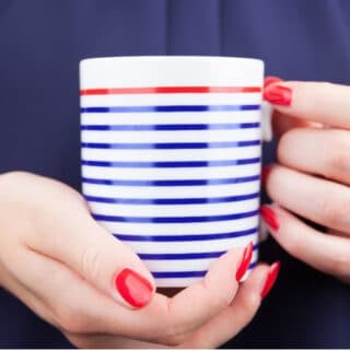Mug in France