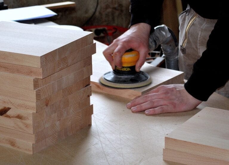 atelier de fabrication du luminaire DOD