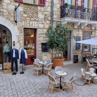 L-ATELIER-FRANCAIS-VENCE-CONCEPT-STORE-SALON-DE-THE