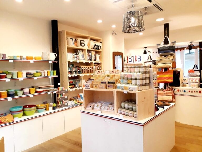 Boutique Mademoiselle France - Intérieur