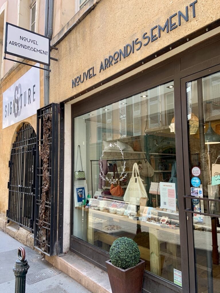 Boutique Nouvel Arrondissement - Vitrine