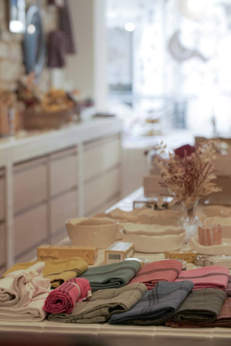 Boutique Le bazar français Paris - Linge