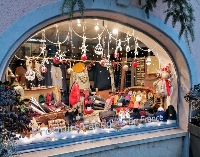la belfrance cluny vitrine Boutique La Bel'France Cluny - Vitrine