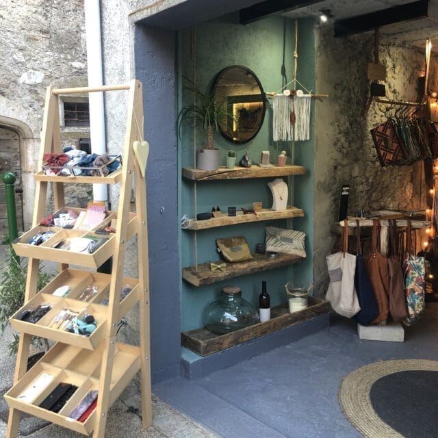 Boutique Le Garage Chanaz - Accessoires