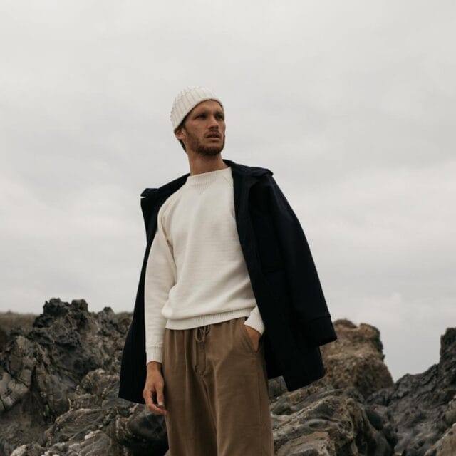 Le Minor sweat en laine mérinos écru pour homme
