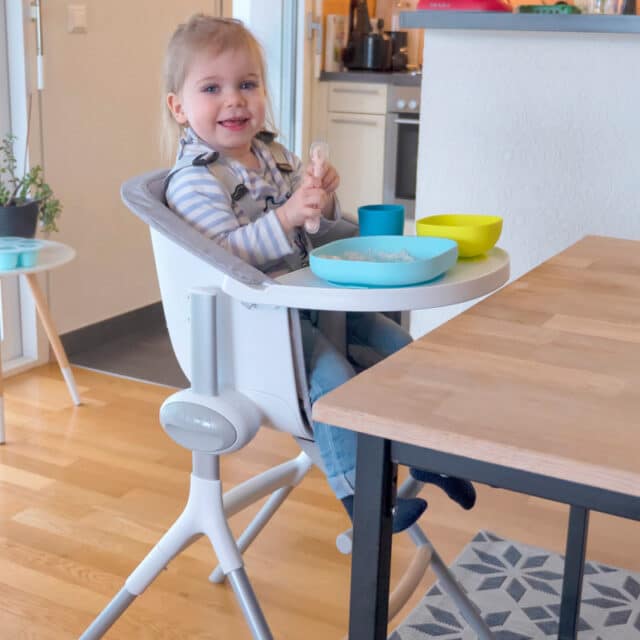 Chaise Haute Up & Down Béaba pour bébé