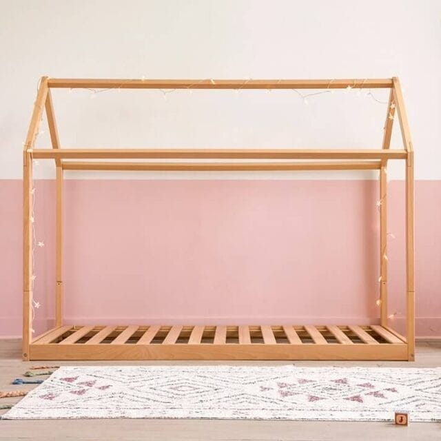 Lit cabane en bois massif