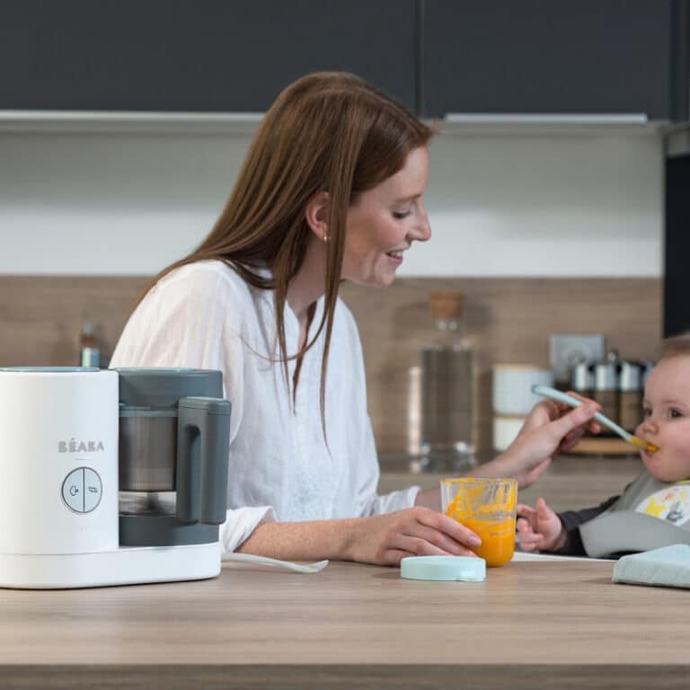 Le robot cuiseur Babycook Neo grey-white Béaba