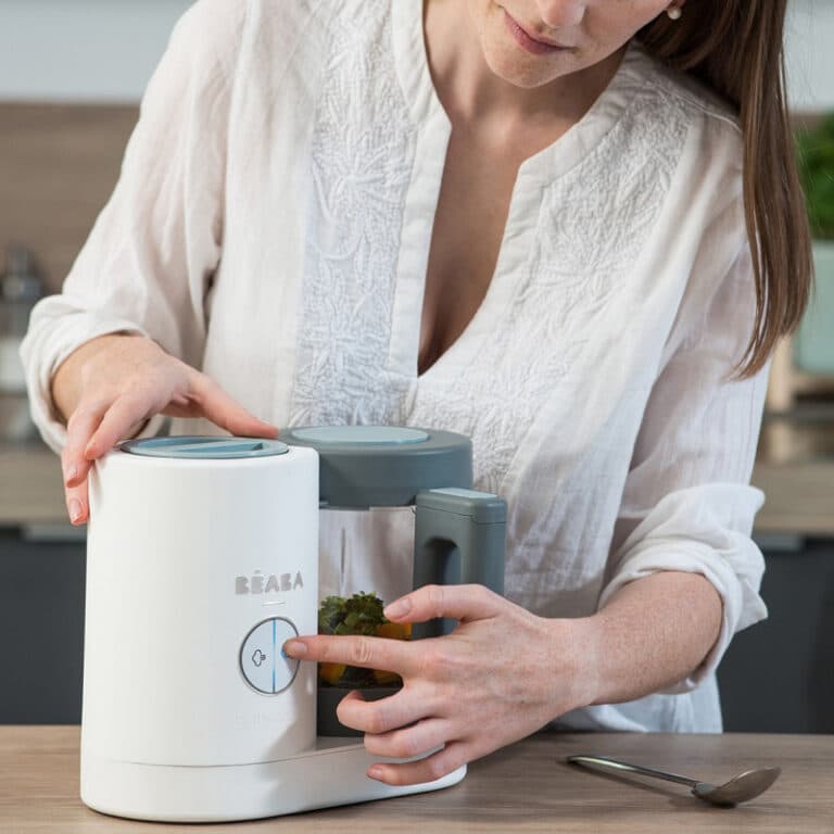 Le robot cuiseur Babycook Neo grey-white Béaba