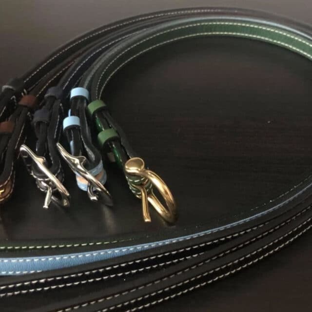 ceinture fine Le cuir est dans le pré