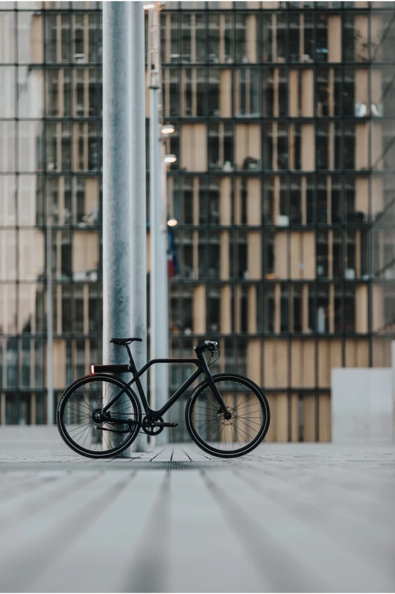 Angell smart bike black