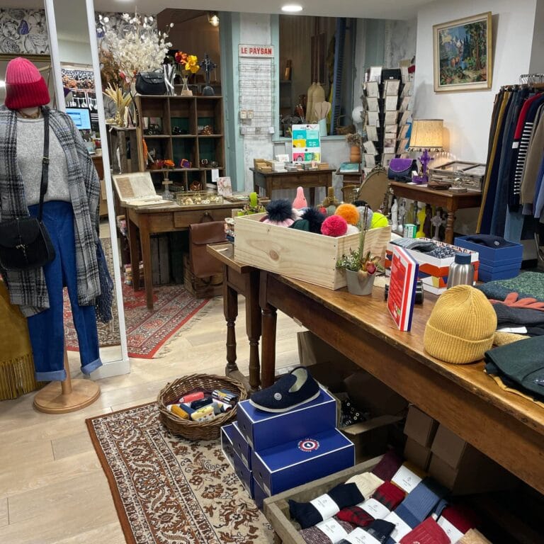 Boutique Le Pittoresque Bourg-en-Bresse - Accessoires