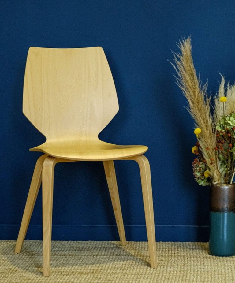Les bonnes chaises en bois moule Les Bonnes Chaises