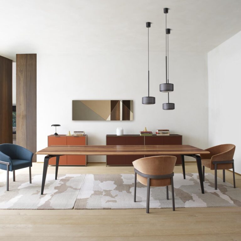 Ligne roset table à manger