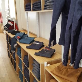 Boutique 1083 Paris 3e arrondissement - Jeans