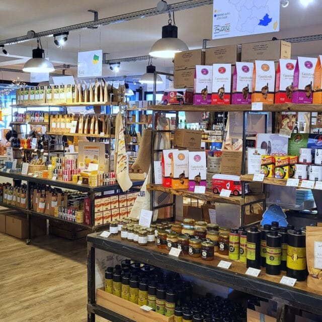 Boutique Fabriqués en France à Puget-sur-Argens - Intérieur