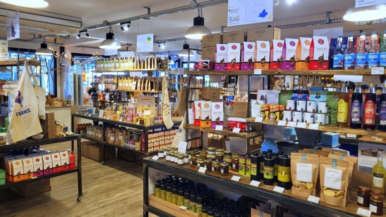 Boutique Fabriqués en France à Puget-sur-Argens - Intérieur