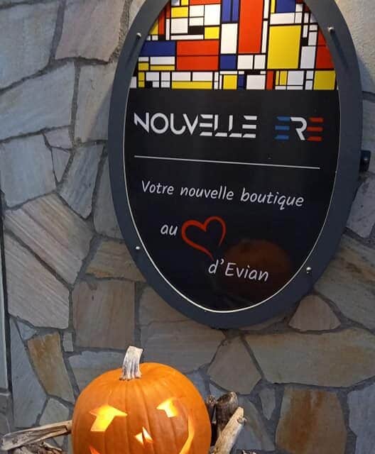 Boutique Nouvelle Ère Évian - Entrée