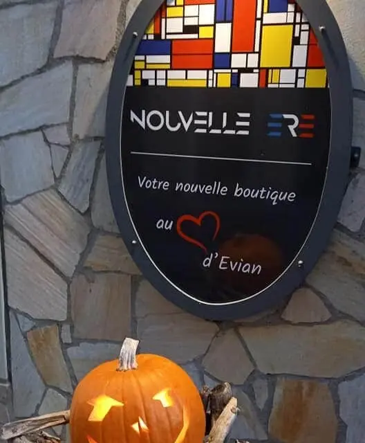Boutique Nouvelle Ère Évian - Entrée