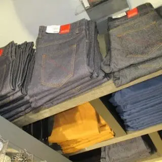 Boutique Nouvelle Ère Évian - Jeans 1083