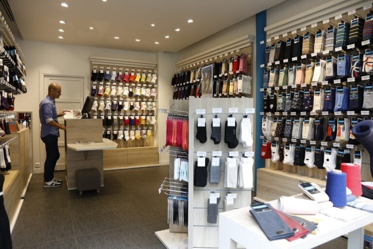 Boutique Bleuforêt Paris Rue de Rennes - Chaussettes