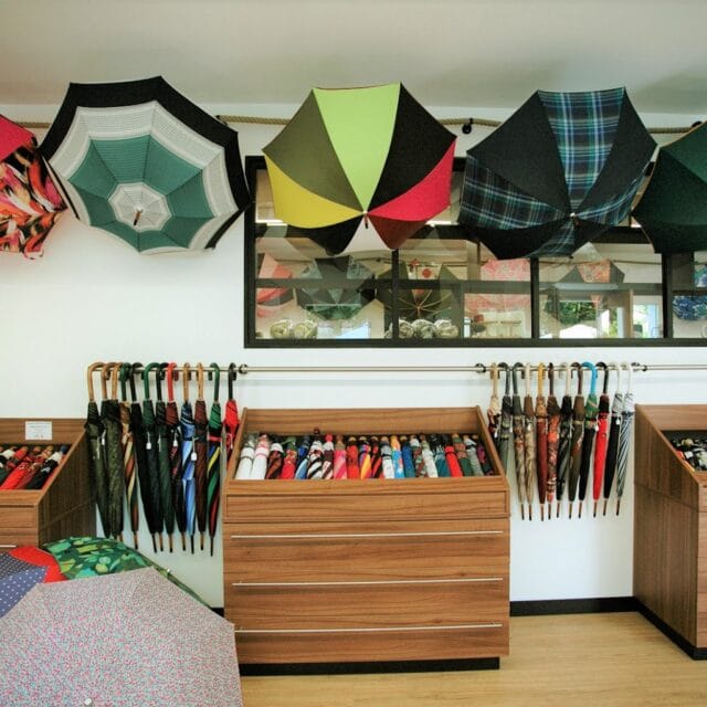 Boutique H2O Parapluies - Intérieur